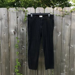 Old Navy Women’s Pixi Pants Black